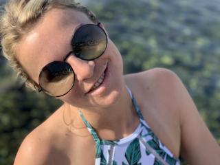 BelleLisaG Image Gallery