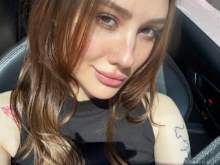 SensualMila Blowjob XXX Cams - Photo 6/21