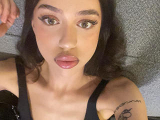 RoxyGlam Sex Brunette - Photo 17/21