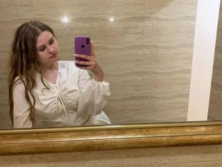 Photo of BellaMuse-hot