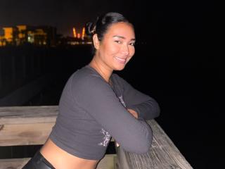 Ashlley69 live cam model at XLoveCam