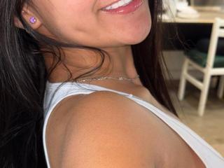 AlessiaFerry Webcam Porno Live - Photo 20/21