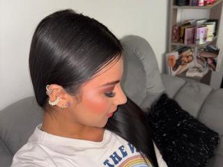 AlessiaFerry Webcam Porno Live - Photo 14/21