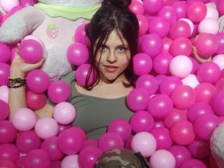 SophieHill Blowjob XXX Cams - Photo 16/21