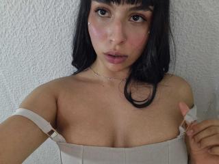 AdaWalton Webcam Porno Live - Photo 7/21