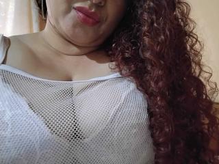 SophieMillers Blowjob XXX Cams - Photo 8/21