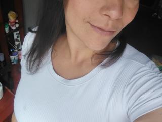 AntonellaChery live cam model at XLoveCam