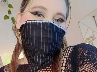 SalmaAzaman Blowjob XXX Cams - Photo 4/21