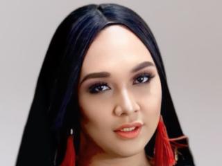 SkinnyLongHugeDick live cam model at XLoveCam