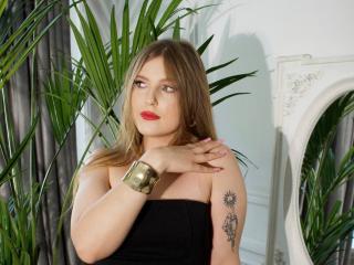 SaraMayery Blowjob XXX Cams - Photo 4/7