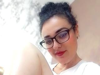 SeleneCollins Blowjob XXX Cams - Photo 14/21