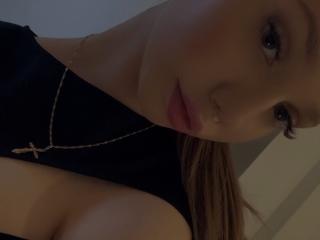 EmmaPassionate Boobs Liveshow - Photo 9/12