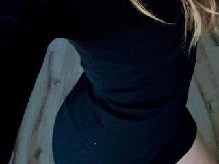 EmmaPassionate Boobs Liveshow - Photo 6/12