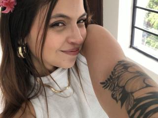 NyraVane Pussy Video Webcam - Photo 18/21