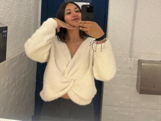 AmberxOne Webcam Porno Live - Photo 8/21