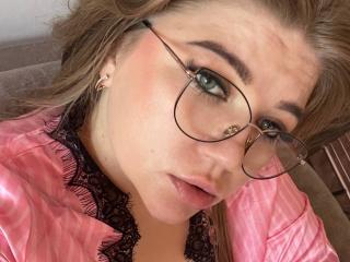 AmellyWhite Webcam Porno Live - Photo 15/21
