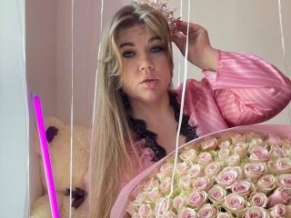 AmellyWhite Webcam Porno Live - Photo 7/21