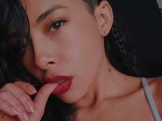 DannyRose live cam model at XLoveCam