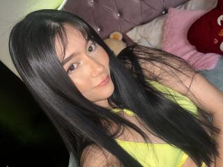 DeisyWest Amateur Live Webcam - Photo 9/21