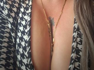 AlessadraJones Webcam Porno Live - Photo 21/21