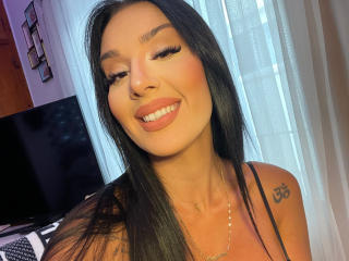 CheyenneMissYou live cam model at XLoveCam