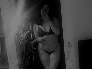 AmyRousse Webcam Porno Live - Photo 15/21