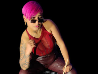 PastranaAndHellem live cam model at XLoveCam