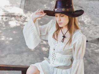 MayaSweeety-hot live cam model at XLoveCam