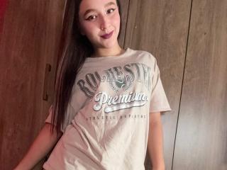 SophieHaily Fellation XXX Cams - Photo 16/21