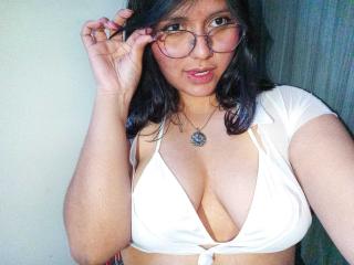 SarahFirstLove live cam model at XLoveCam