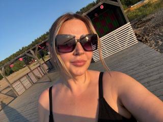 Photo of OnlyOneRose-hot