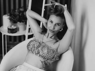 Nynaeexe Pussy Video Webcam - Photo 21/21