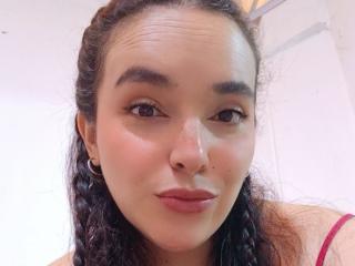AnneEvanss Webcam Porno Live - Photo 18/21
