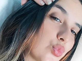 SophiaCastell live cam model at XLoveCam