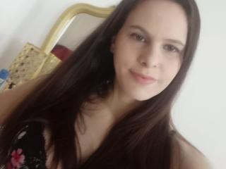 MimiXo live cam model at XLoveCam