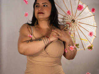 MatureJane Image Gallery
