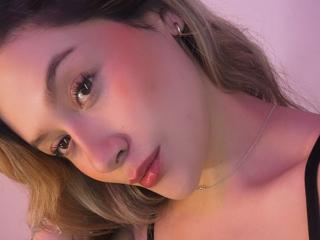 SweetAbey Blowjob XXX Cams - Photo 12/21
