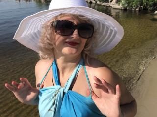 NikolinaBounty live cam model at XLoveCam