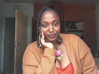 SollyBella live cam model at XLoveCam