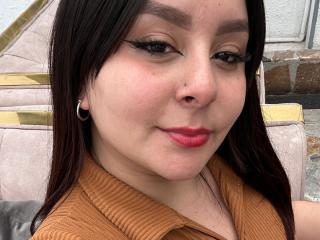 EmaJames Boobs Liveshow - Photo 18/21