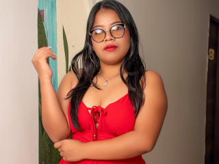 SelenaVaughn Fellation XXX Cams - Photo 8/11