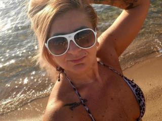 ChaudeEvely Webcam Sexe Direct - Photo 5/21