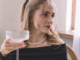 EvaDaly Image Gallery