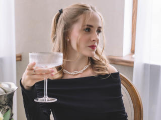 EvaDaly Image Gallery