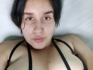 Watch Keidy69 live on cam on XLoveCam