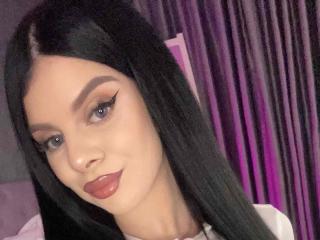 IvyRaven live cam model at XLoveCam