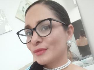 LaceySwit Image Gallery