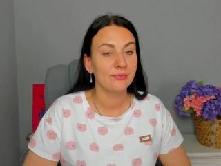 LiuAnn live cam model at XLoveCam