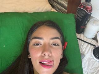 SharonKlart Blowjob XXX Cams - Photo 6/21