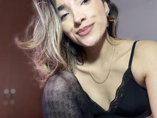 AdharaCooper Webcam Porno Live - Photo 15/21